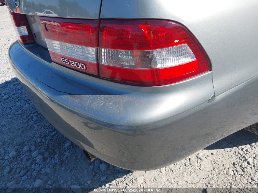 2001 Lexus Es 300 300 VIN: JT8BF28G910339943 Lot: 39740198