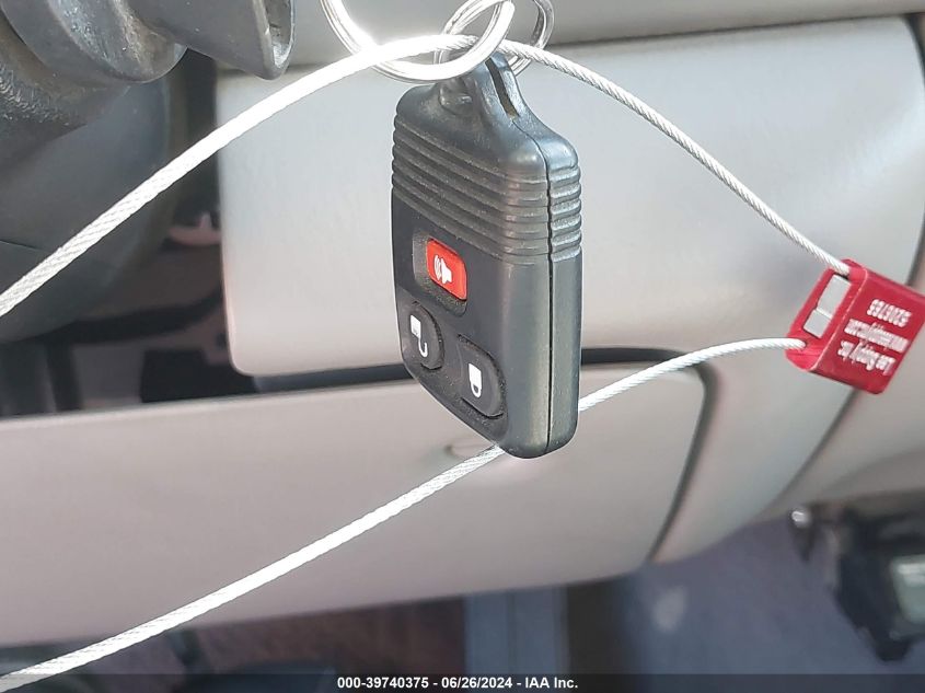 2000 Ford F350 Srw Super Duty VIN: 1FTSW31FXYEB22729 Lot: 39740375