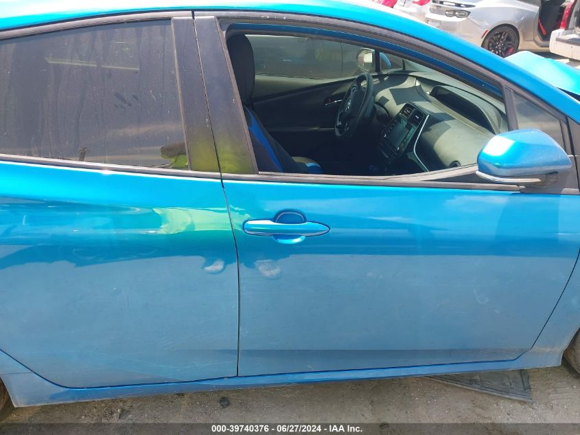 2022 Toyota Prius Night Shade/L/Le/Xle/Limi VIN: JTDKAMFUXN3162246 Lot: 39740376