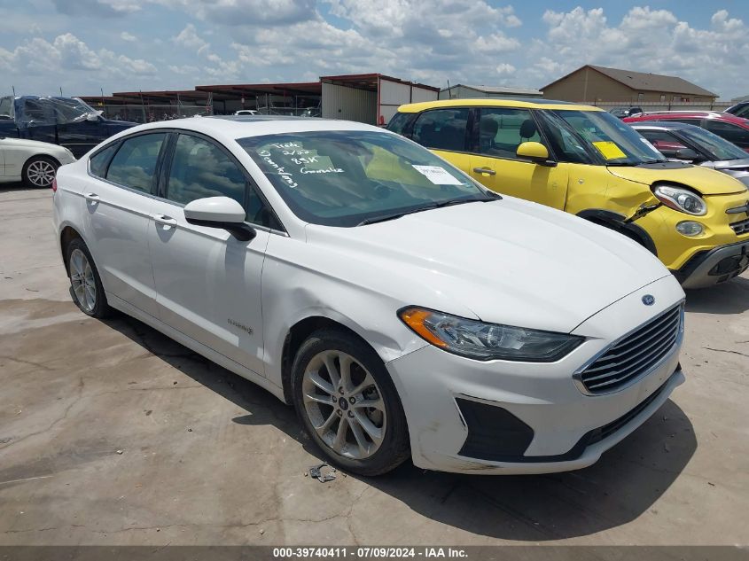 3FA6P0LU2KR182426 2019 FORD FUSION - Image 1