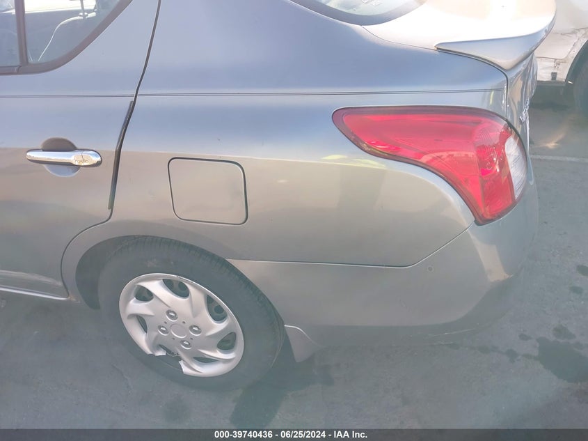 2013 Nissan Versa 1.6 Sv VIN: 3N1CN7AP9DL844293 Lot: 39740436