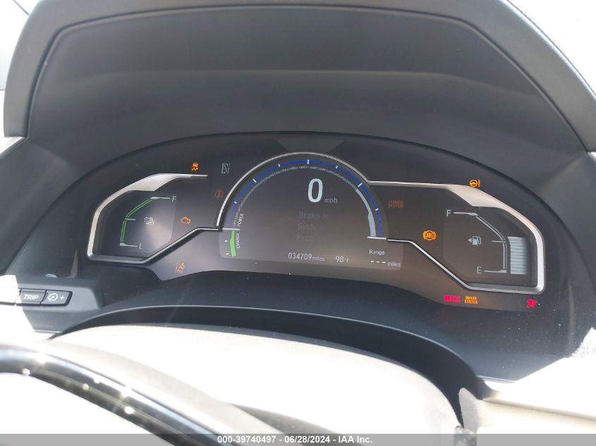 2018 Honda Clarity Plug-In Hybrid Touring VIN: JHMZC5F35JC021387 Lot: 39740497