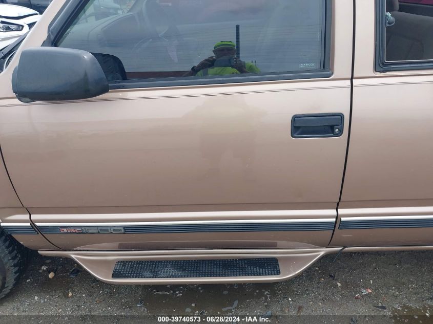 1996 GMC Sierra C1500 VIN: 1GTEC19R5TE529228 Lot: 39740573