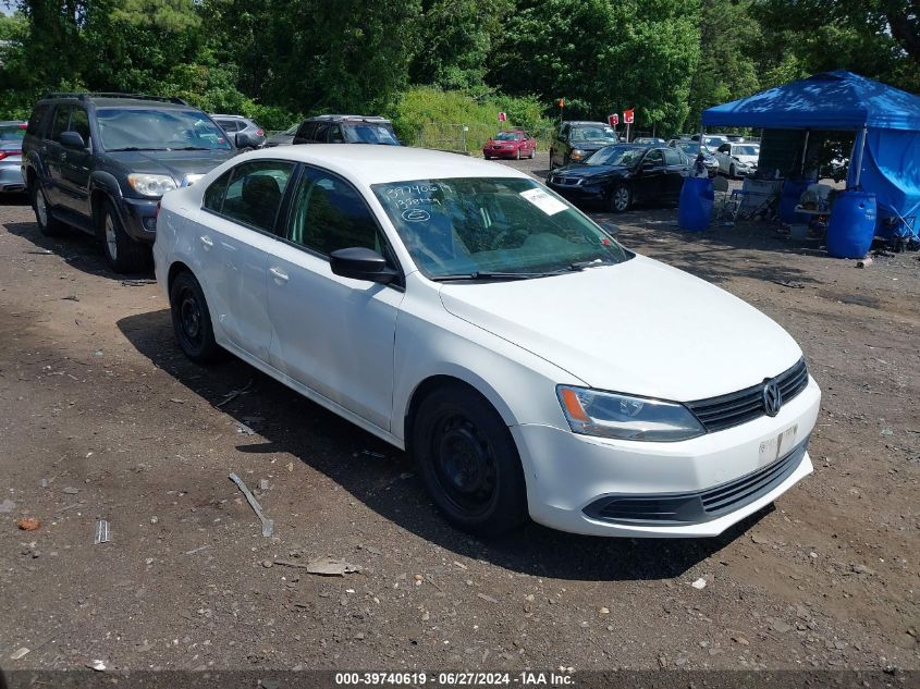 2013 Volkswagen Jetta 2.0L S VIN: 3VW2K7AJ4DM241031 Lot: 39740619