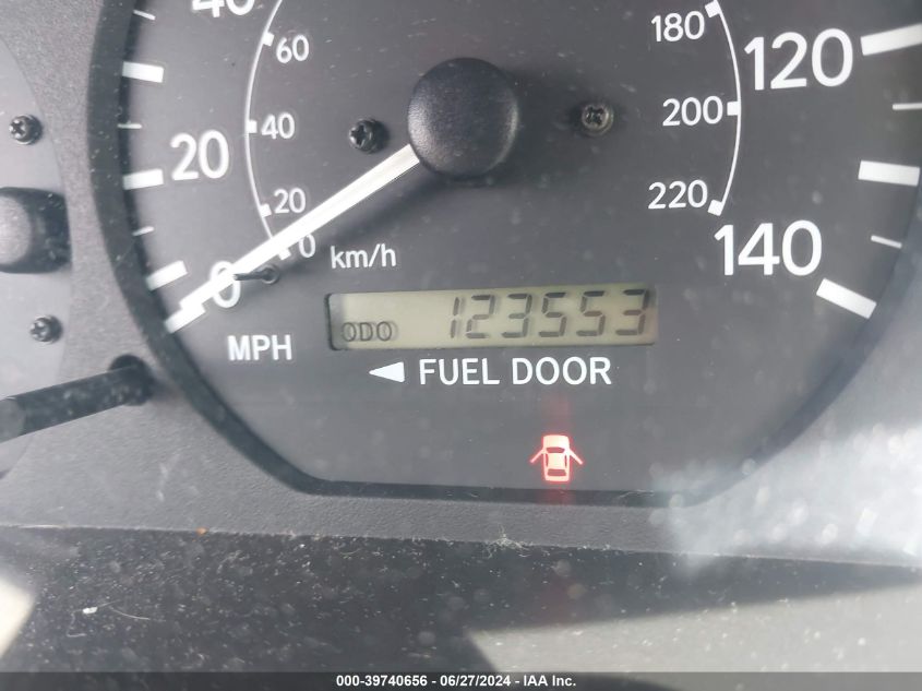 2000 Toyota Camry Le/Xle VIN: 4T1BF28K5YU944420 Lot: 39740656