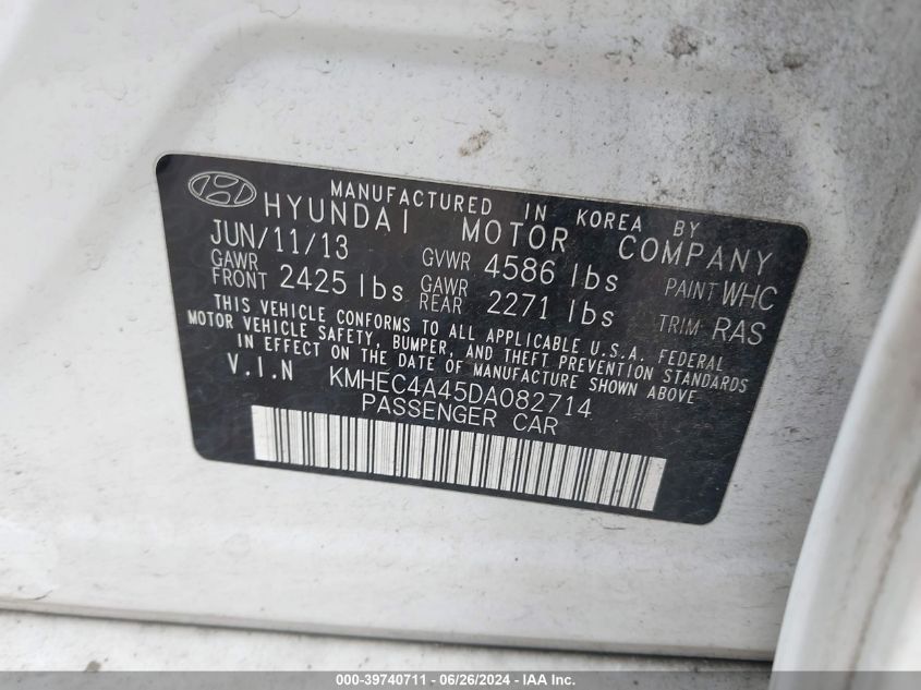 2013 Hyundai Sonata Hybrid VIN: KMHEC4A45DA082714 Lot: 39740711