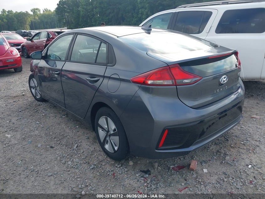 2017 Hyundai Ioniq Blue VIN: KMHC65LC2HU046301 Lot: 39740712