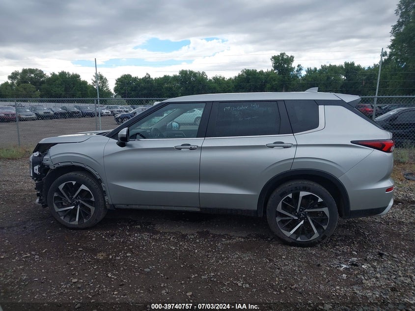 2023 Mitsubishi Outlander Se/Se Black Edition/Se Technology/Se Special VIN: JA4J4UA86PZ026915 Lot: 39740757