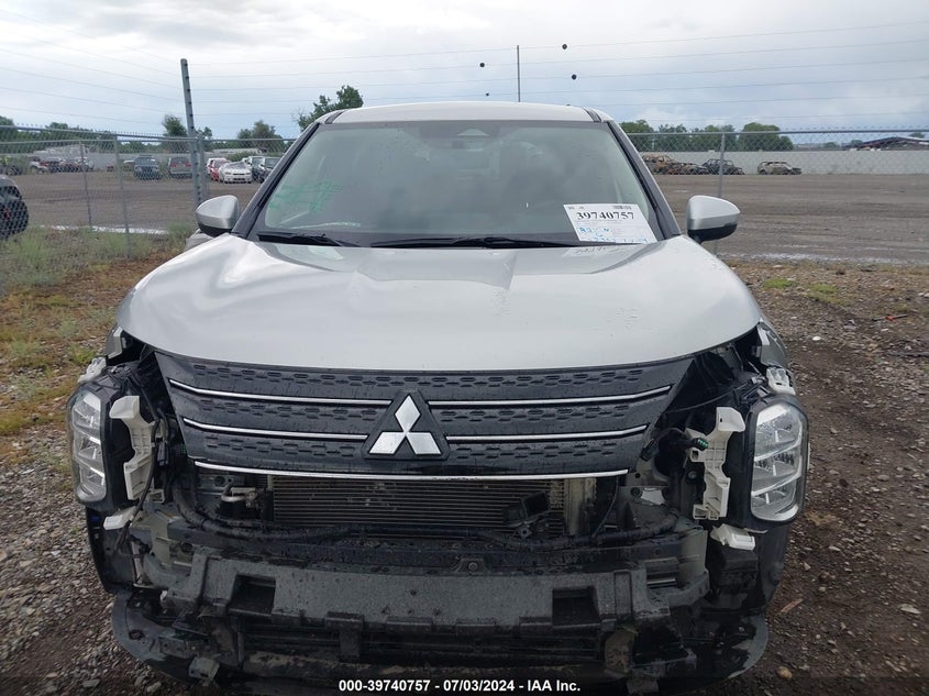 2023 Mitsubishi Outlander Se/Se Black Edition/Se Technology/Se Special VIN: JA4J4UA86PZ026915 Lot: 39740757