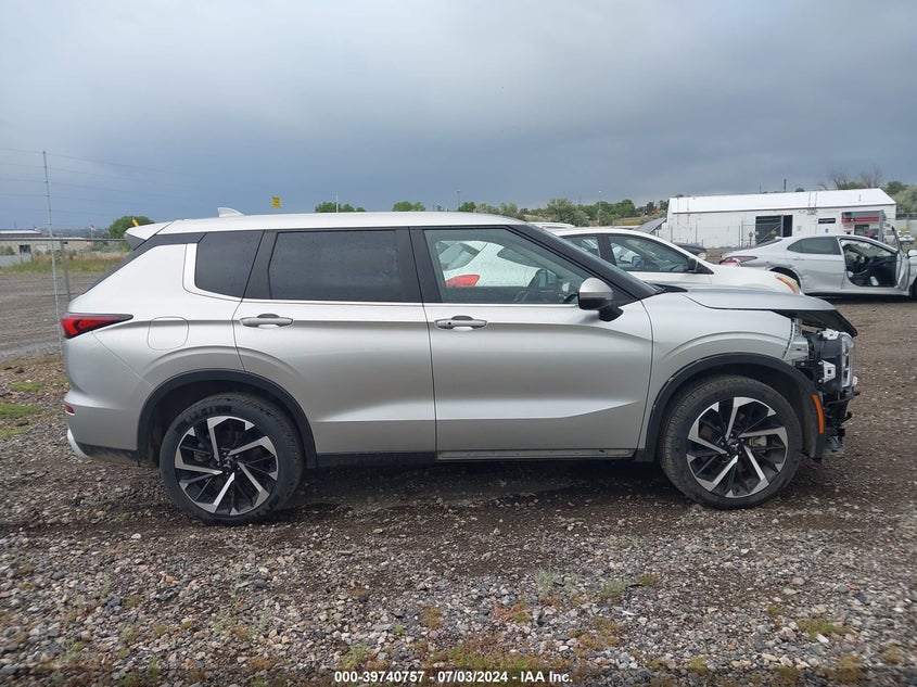 2023 Mitsubishi Outlander Se/Se Black Edition/Se Technology/Se Special VIN: JA4J4UA86PZ026915 Lot: 39740757