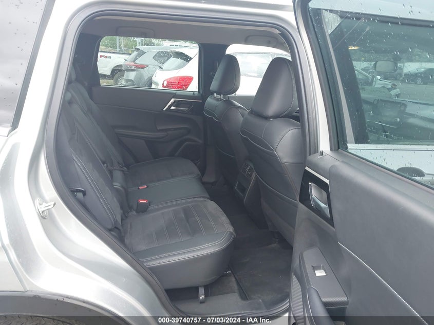 2023 Mitsubishi Outlander Se/Se Black Edition/Se Technology/Se Special VIN: JA4J4UA86PZ026915 Lot: 39740757