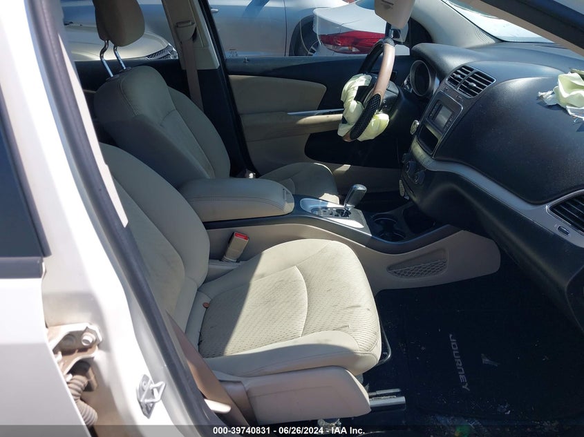 VIN 3C4PDCAB8HT504380 2017 DODGE JOURNEY SE