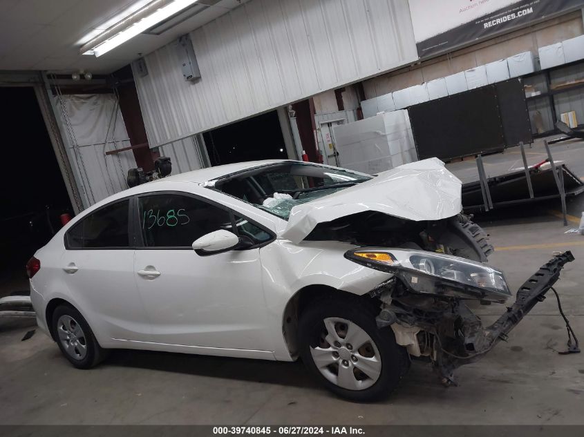 2017 Kia Forte Lx VIN: 3KPFK4A77HE154165 Lot: 39740845