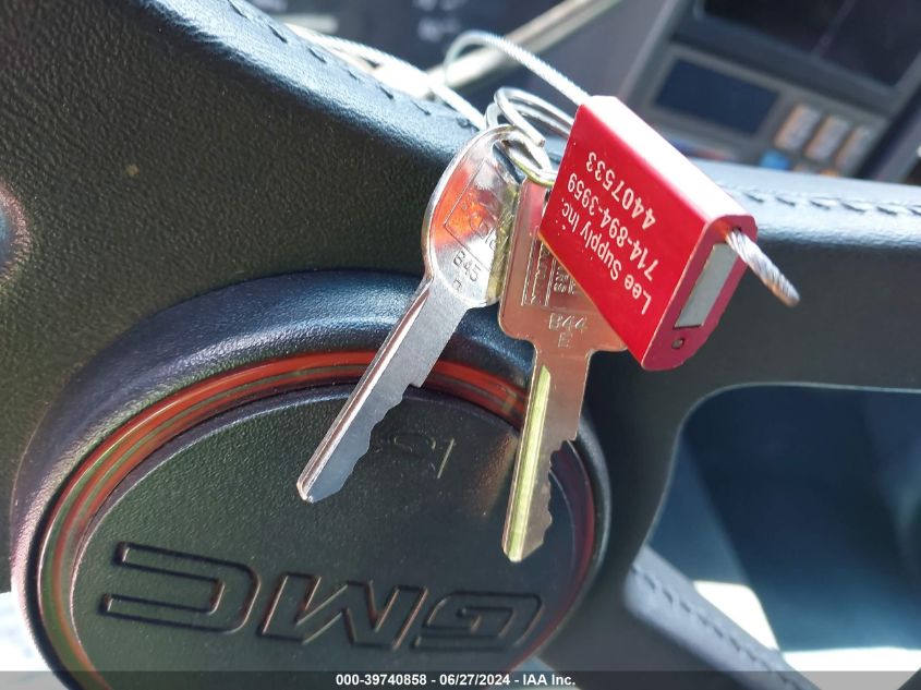 1992 GMC Sierra C1500 VIN: 2GTEC19H6N1517374 Lot: 39740858