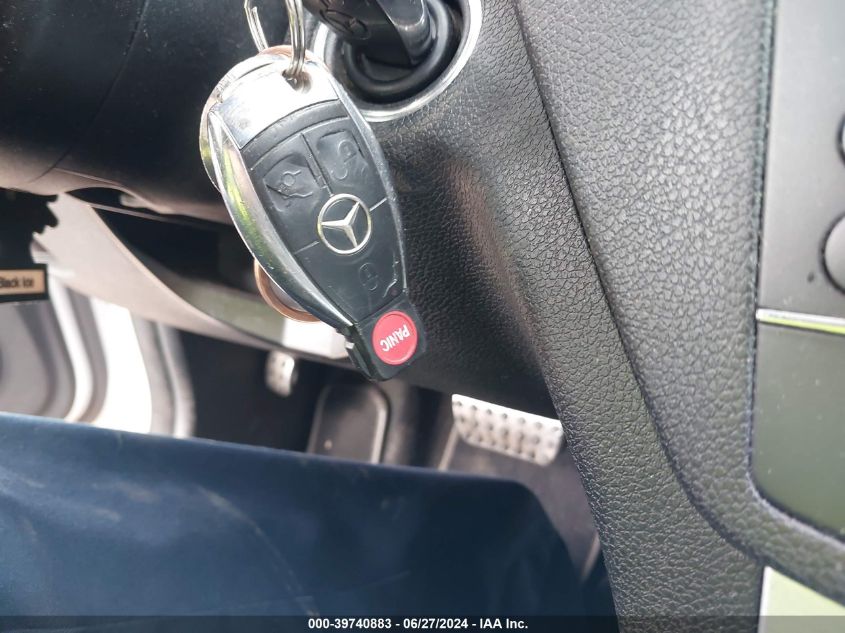 WDDGF54X59R056743 2009 Mercedes-Benz C 300 300