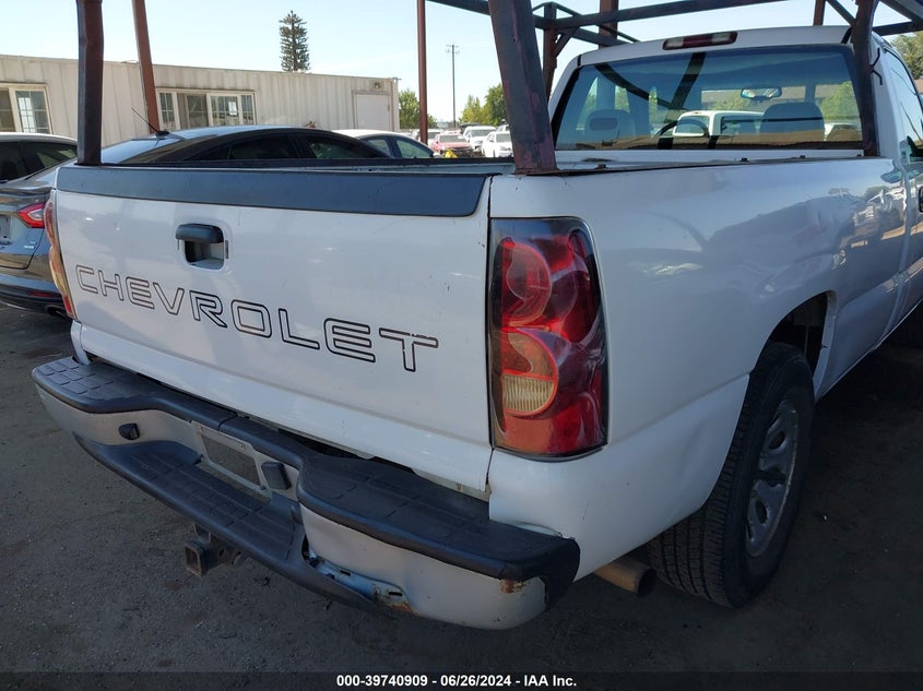 2005 Chevrolet Silverado 1500 Work Truck VIN: 1GCEC14V55Z215918 Lot: 39740909