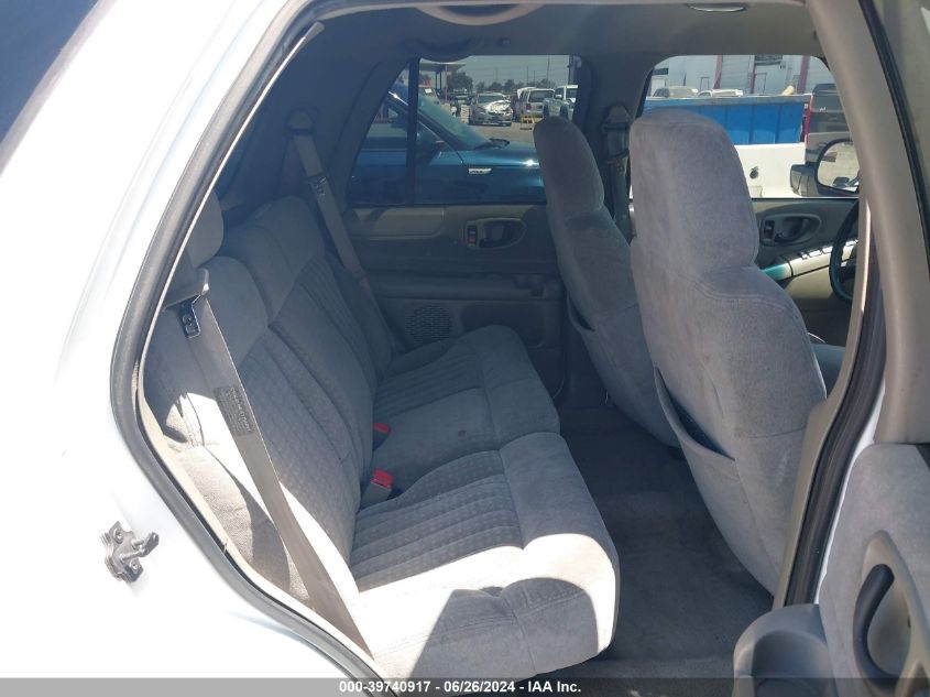 2000 Chevrolet Blazer Ls VIN: 1GNCS13W0Y2380574 Lot: 39740917