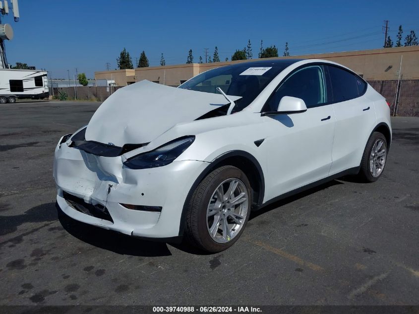 2022 Tesla Model Y VIN: 7SAYGDEE2NF557255 Lot: 39740988