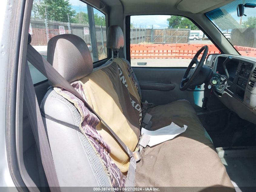 1999 GMC Sierra K2500 VIN: 1GTGK24R3XR715437 Lot: 39741040