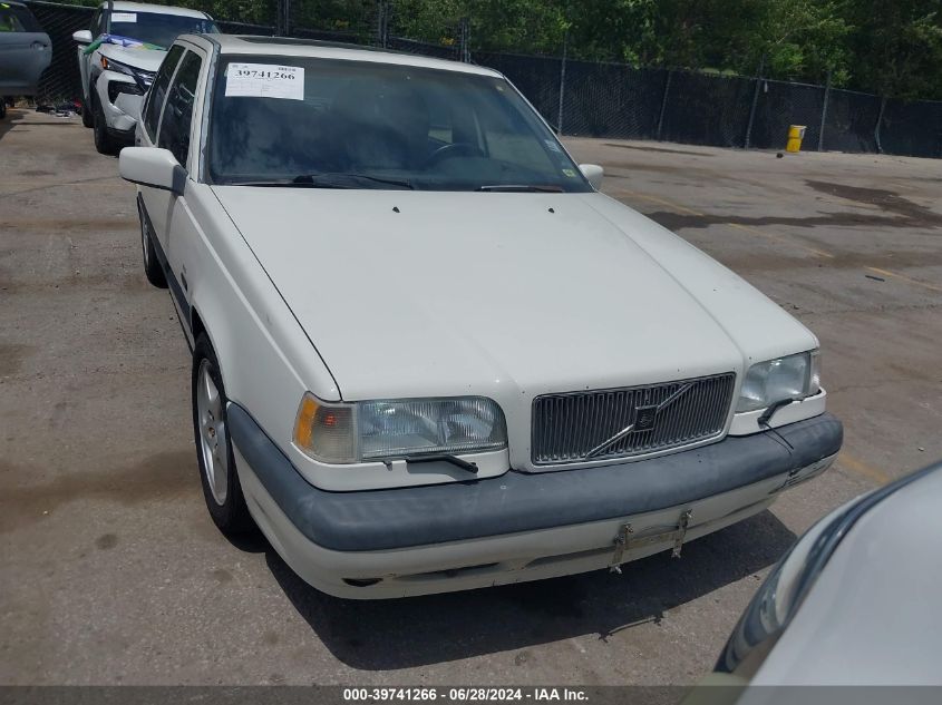 1996 Volvo 850 VIN: YV1LS5720T1280605 Lot: 39741266