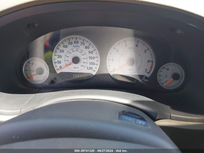 2005 Chrysler Town & Country Touring VIN: 2C4GP54L35R571233 Lot: 39741320