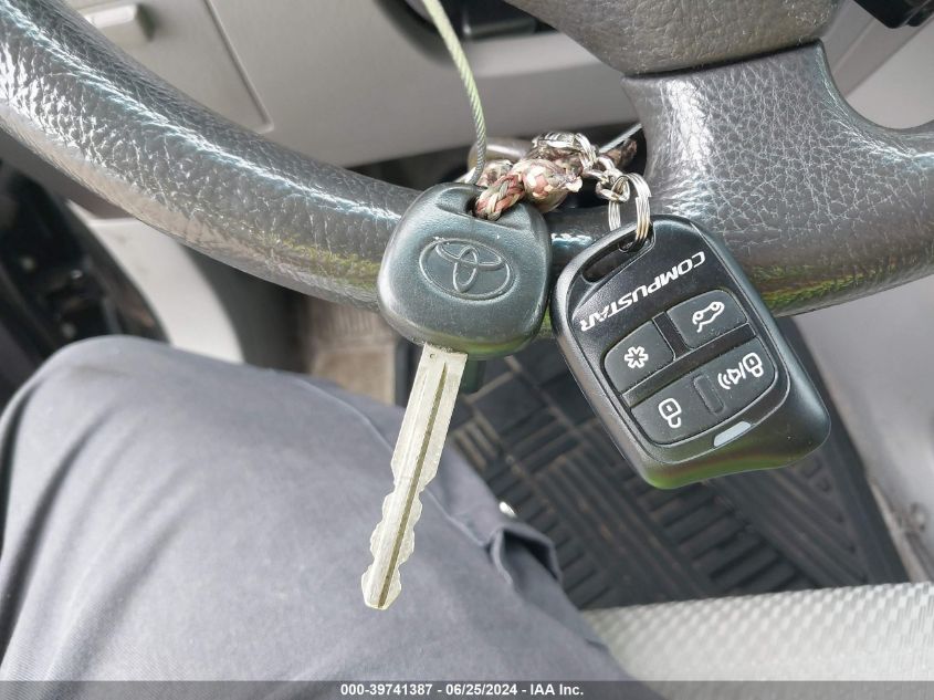 2006 Toyota Highlander Hybrid V6 VIN: JTEDW21A160004145 Lot: 39741387