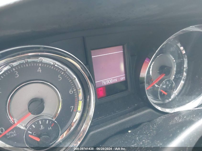 2016 Chrysler Town & Country Touring-L VIN: 2C4RC1CG0GR247287 Lot: 39741438