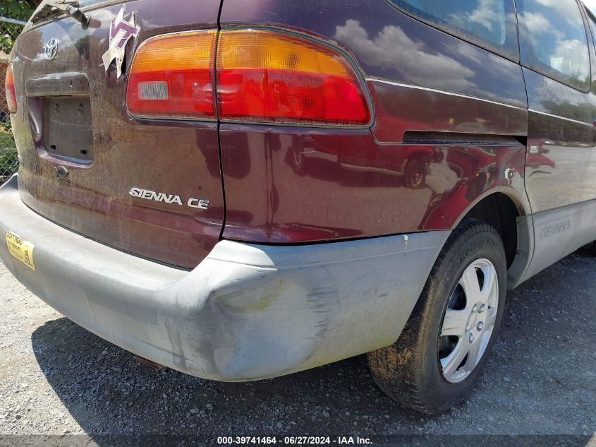 1998 Toyota Sienna Ce VIN: 4T3ZF19C9WU010071 Lot: 39741464