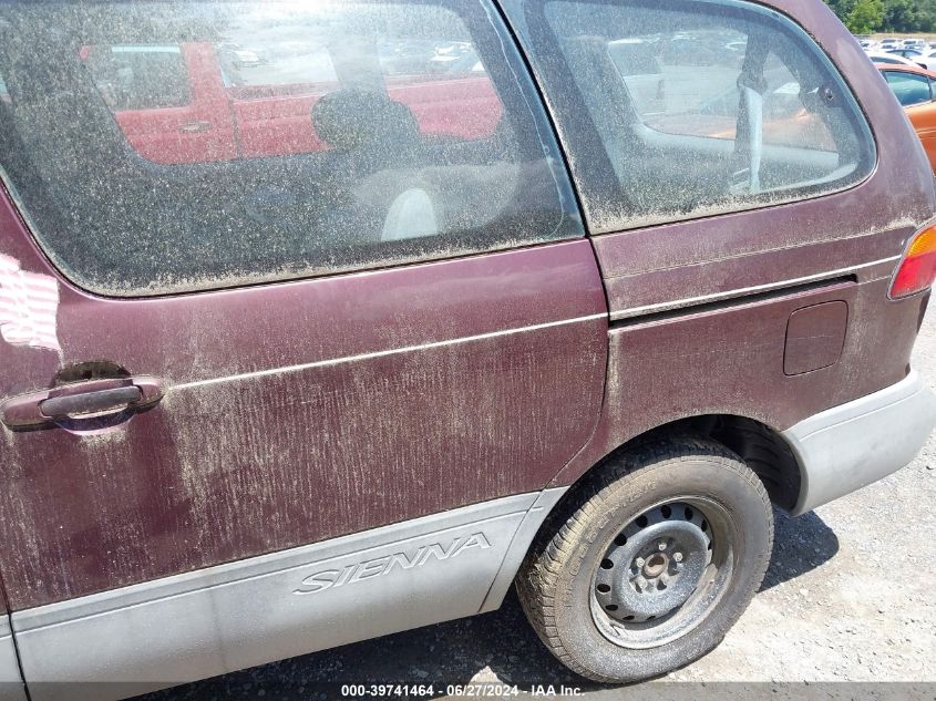 1998 Toyota Sienna Ce VIN: 4T3ZF19C9WU010071 Lot: 39741464