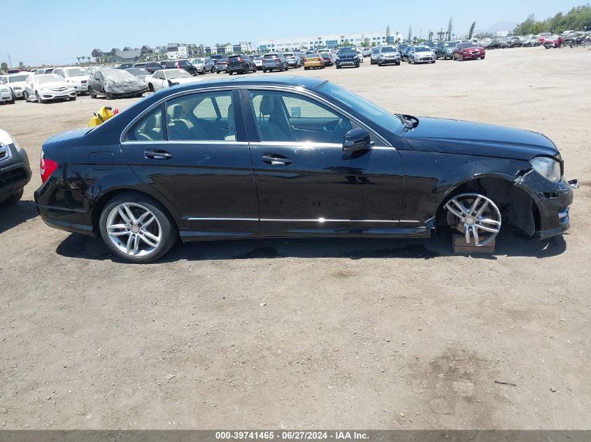 2012 Mercedes-Benz C 300 Luxury 4Matic/Sport 4Matic VIN: WDDGF8BB5CR228897 Lot: 39741465