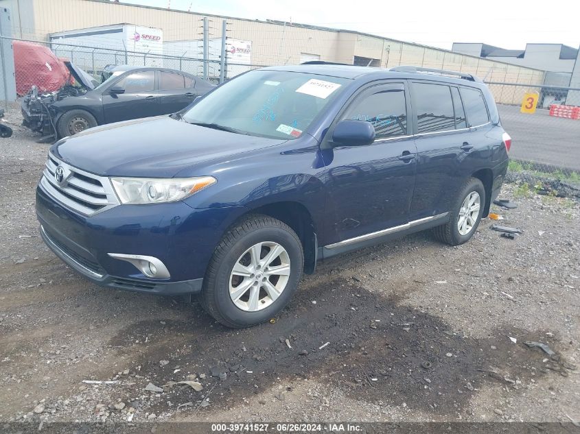 5TDBK3EH4CS130996 2012 Toyota Highlander Se