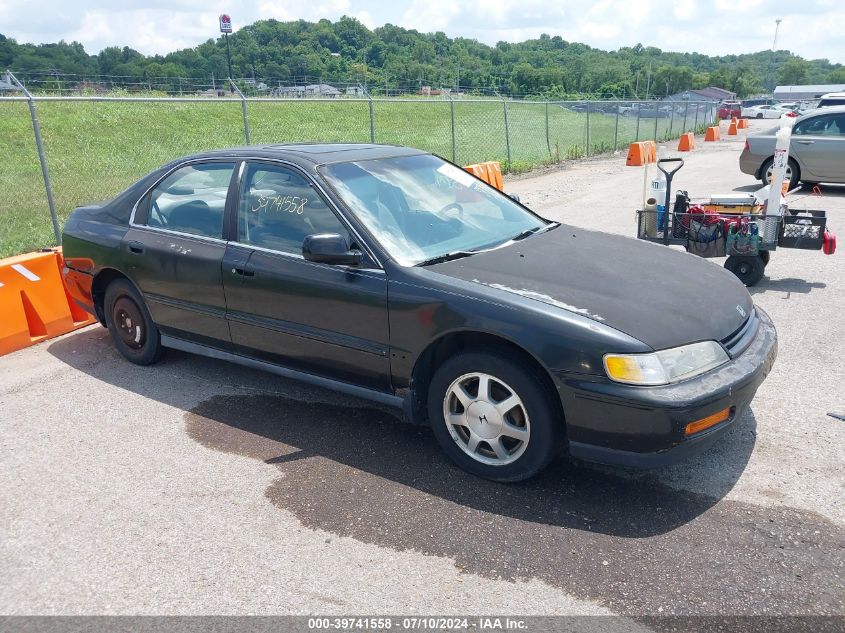 1994 Honda Accord Ex/Ex-R VIN: 1HGCD5658RA118050 Lot: 40437486