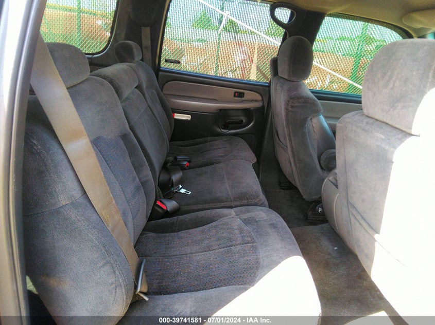 2002 Chevrolet Suburban 1500 Ls VIN: 3GNFK16Z32G127217 Lot: 39741581