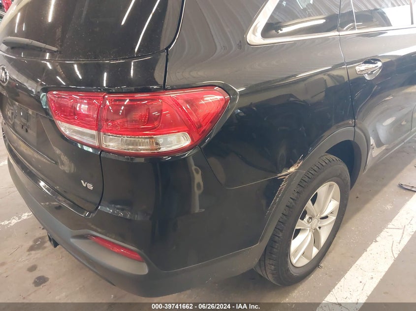 2016 Kia Sorento 3.3L Lx VIN: 5XYPGDA54GG132243 Lot: 39741662