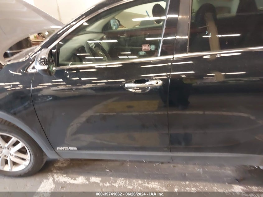 2016 Kia Sorento 3.3L Lx VIN: 5XYPGDA54GG132243 Lot: 39741662