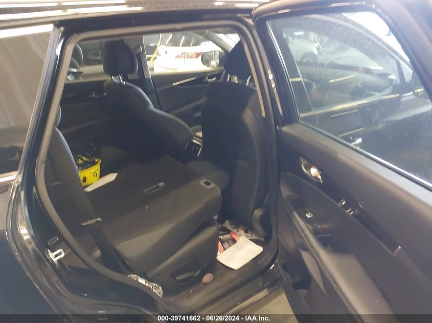 2016 Kia Sorento 3.3L Lx VIN: 5XYPGDA54GG132243 Lot: 39741662