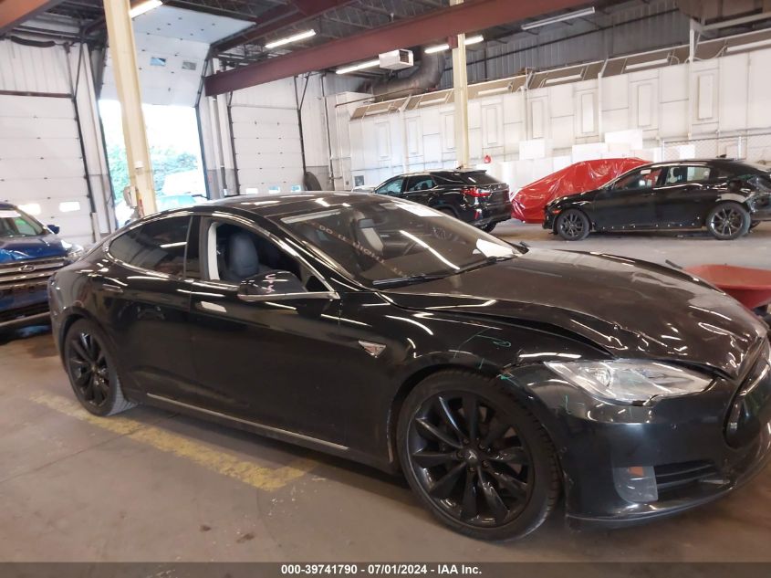 2015 Tesla Model S 70D/85D/P85D VIN: 5YJSA1E20FF120462 Lot: 39741790