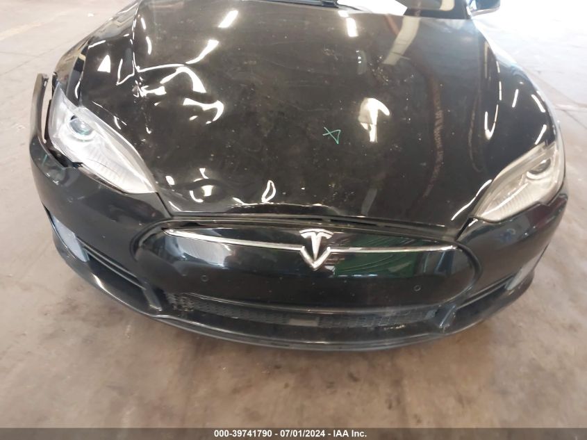 2015 Tesla Model S 70D/85D/P85D VIN: 5YJSA1E20FF120462 Lot: 39741790