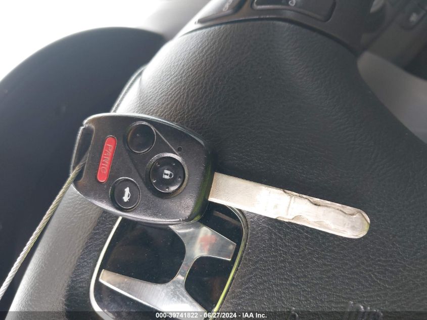 2004 Honda Accord 3.0 Lx VIN: 1HGCM66364A102748 Lot: 39741822