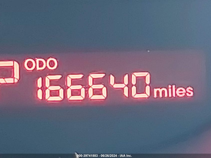 2011 Kia Soul + VIN: KNDJT2A20B7233488 Lot: 39741883