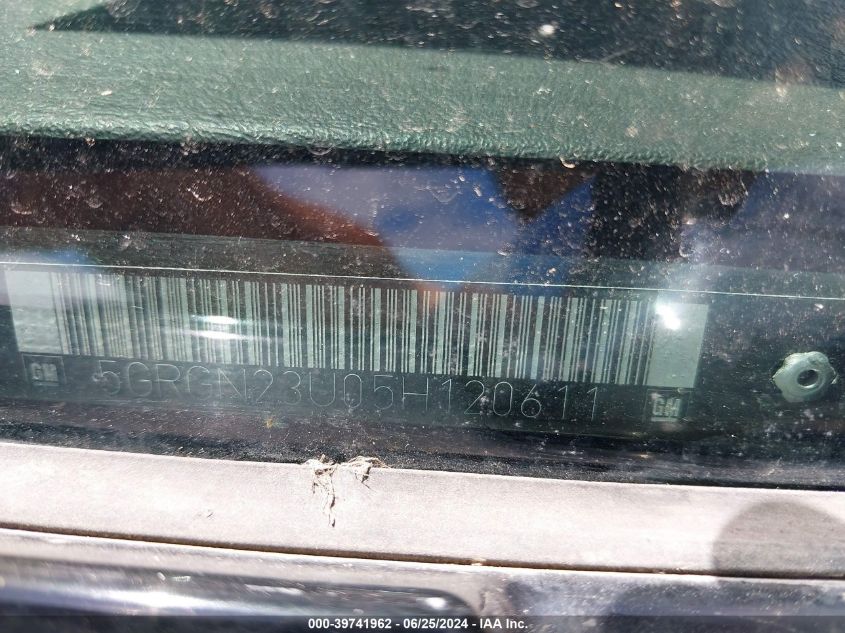 2005 Hummer H2 Suv VIN: 5GRGN23U05H120611 Lot: 39741962