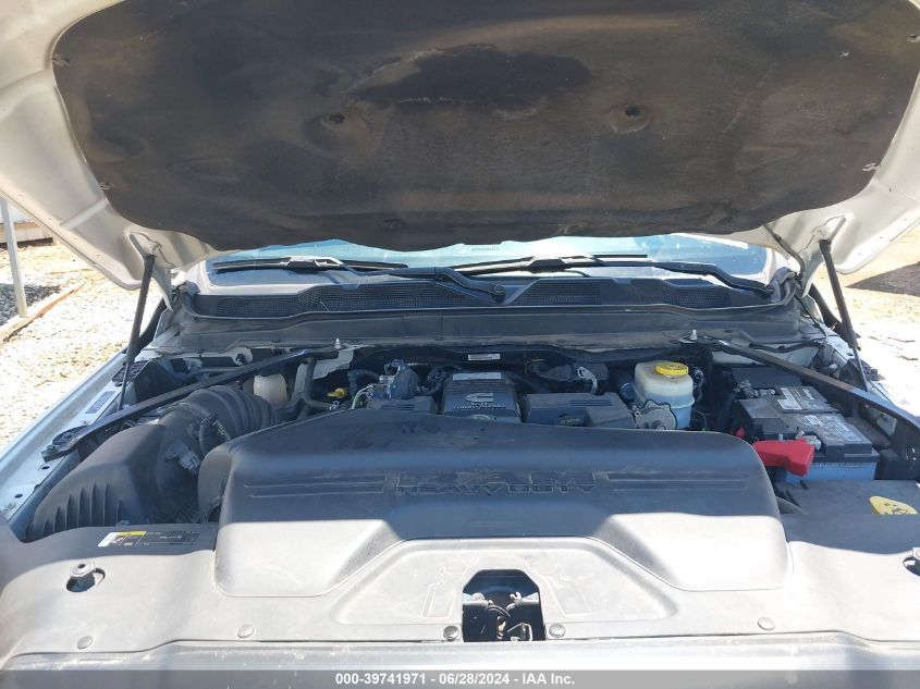 2022 Ram 3500 Tradesman 4X4 8' Box VIN: 3C63RRGL8NG133977 Lot: 39741971