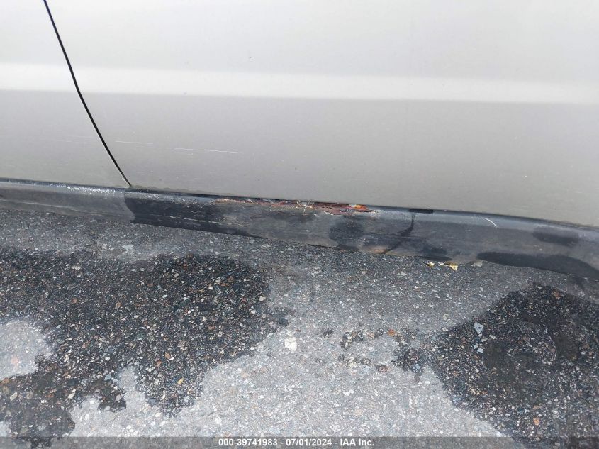 2008 Ford Focus Se/Ses VIN: 1FAHP35N18W102393 Lot: 39741983