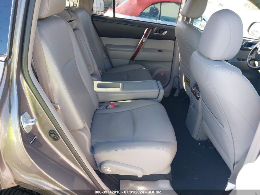 2012 Toyota Highlander Hybrid Limited V6 VIN: JTEDC3EH4C2007465 Lot: 39742010