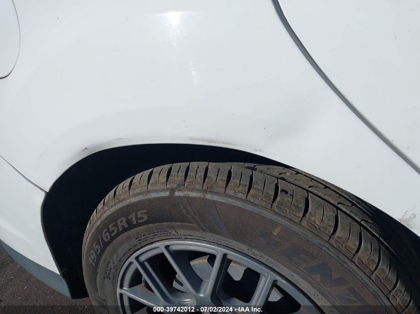 2013 Ford Focus S VIN: 1FADP3E29DL184096 Lot: 39742012