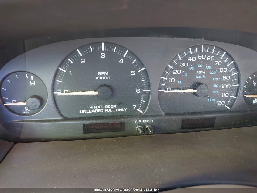 2000 Chrysler Town & Country Lxi VIN: 1C4GP54L3YB708464 Lot: 39742021