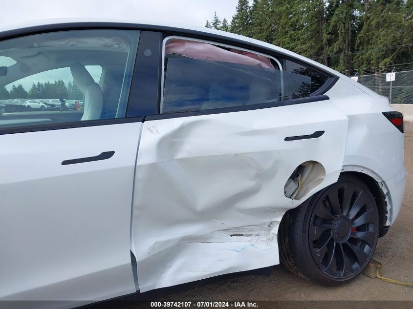 2023 Tesla Model Y Awd/Performance Dual Motor All-Wheel Drive VIN: 7SAYGDEF5PF813643 Lot: 39742107