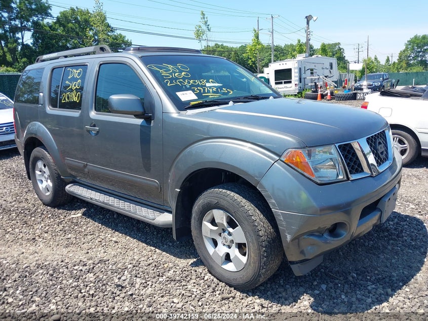 2006 NISSAN PATHFINDER SE