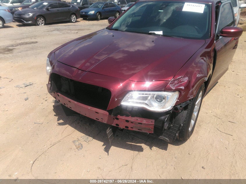 2015 CHRYSLER 300 LIMITED - 2C3CCAAGXF8882373