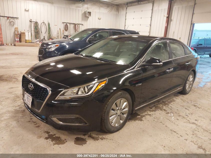 2016 Hyundai Sonata Hybrid Se VIN: KMHE24L12GA030323 Lot: 39742201